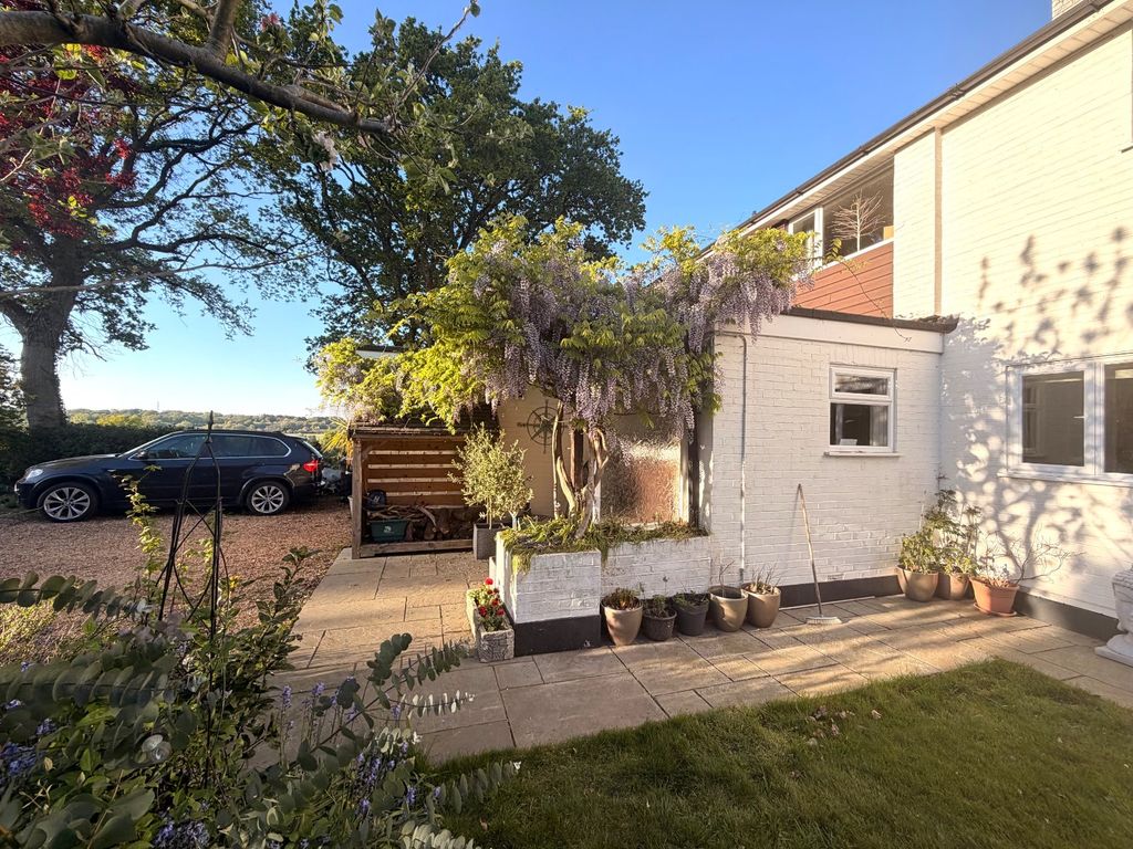 Property photo 2 of 21 Picture No. 46
