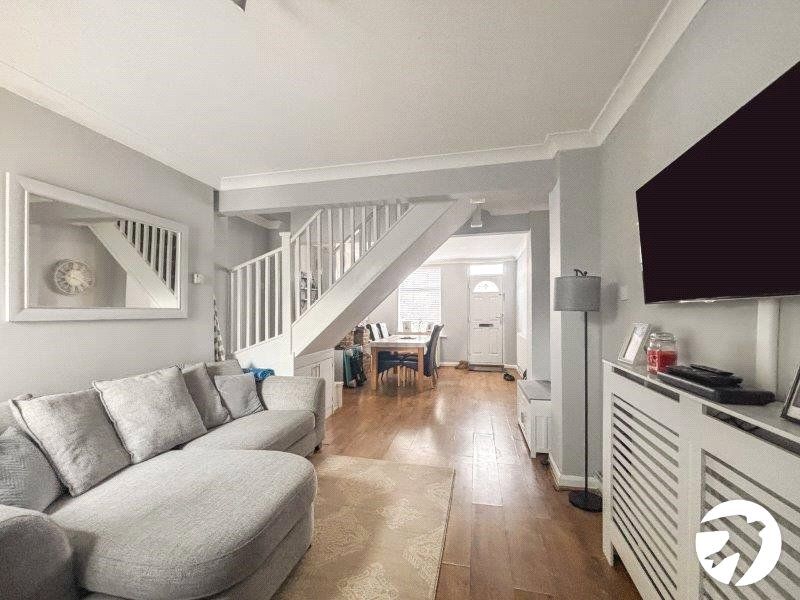 Property photo 2 of 11 Picture No. 34