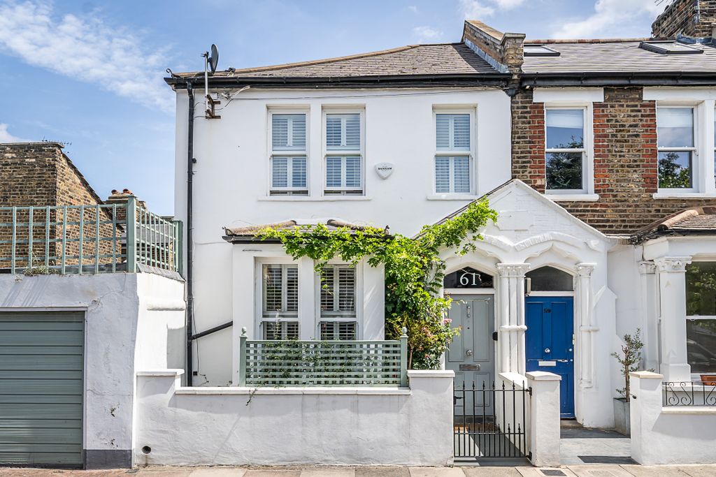 Property photo 1 of 13