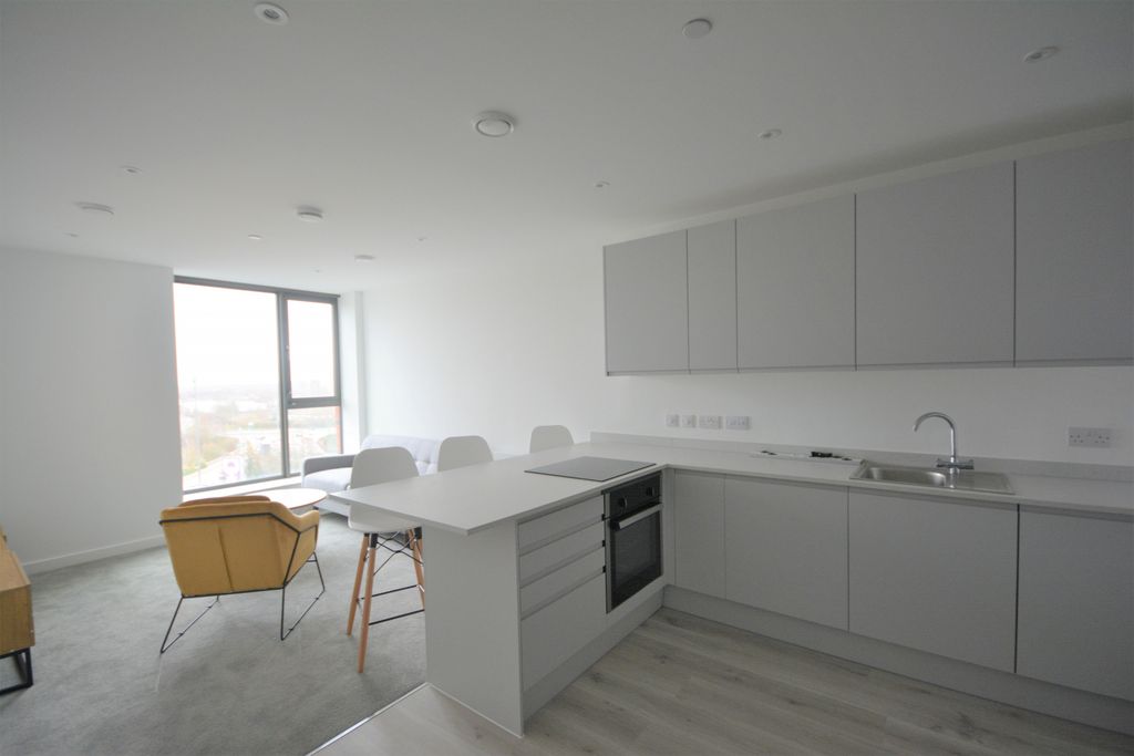 Property photo 1 of 8 One Bedroom Apartment For Let