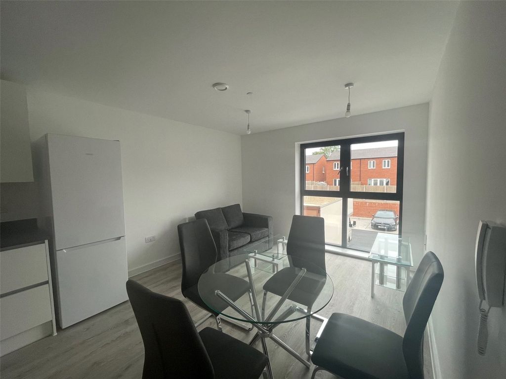 Property photo 3 of 5 Picture No. 02