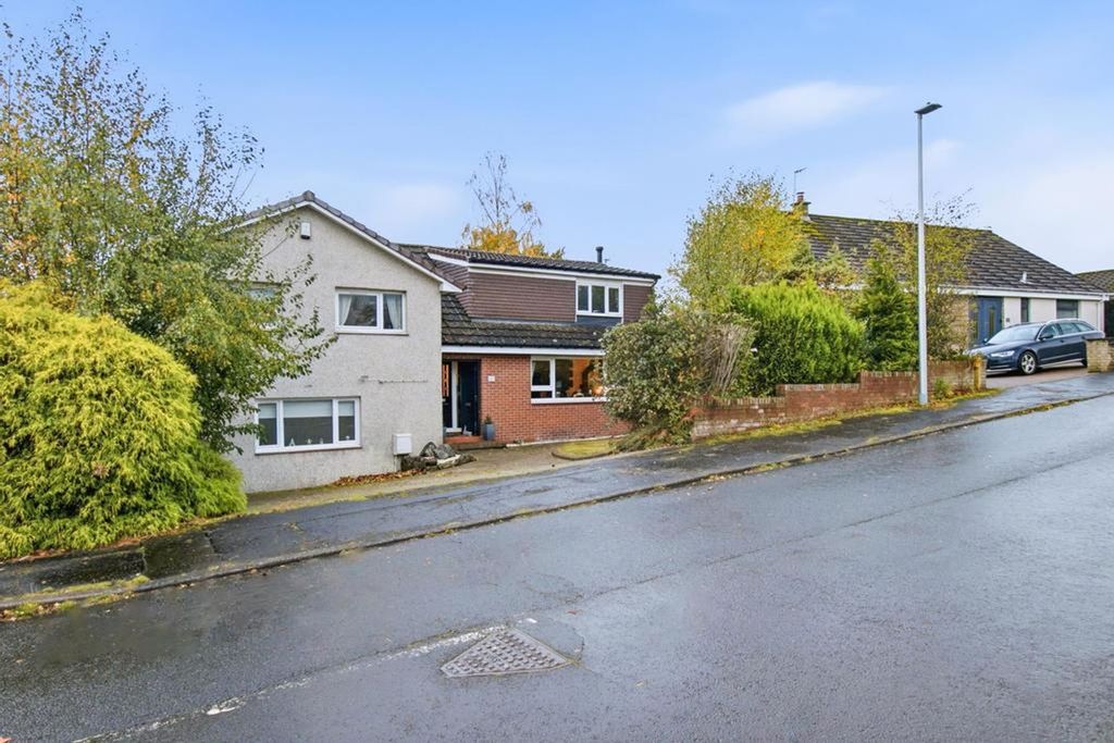 Property photo 1 of 38