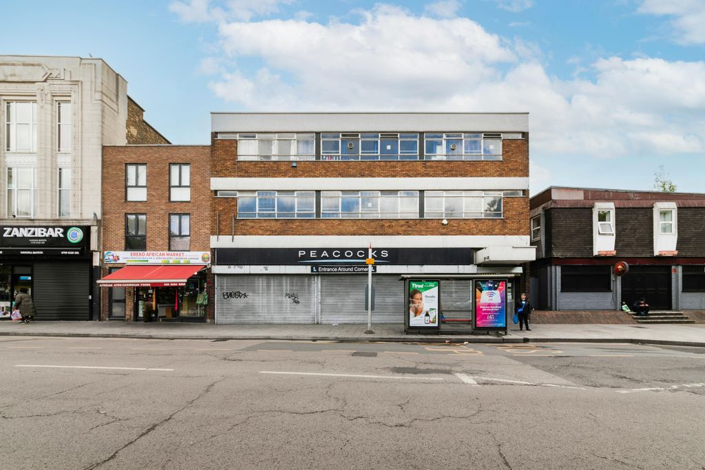 Property photo 2 of 15 10-12 East Street -2.Jpg