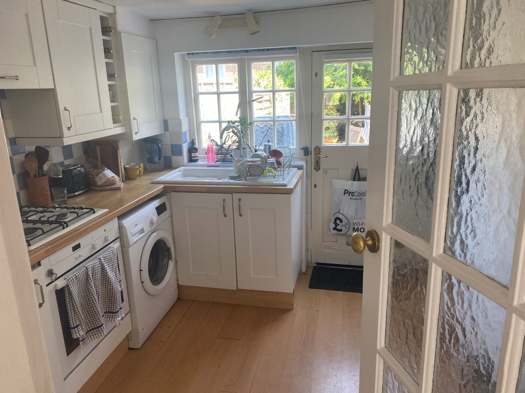 Property photo 3 of 10 4580232