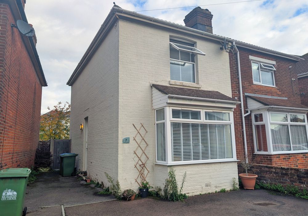 Property photo 1 of 18