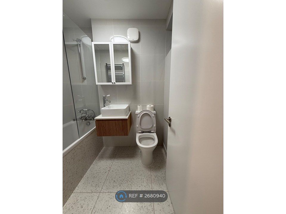 Property photo 2 of 5 Bathroom