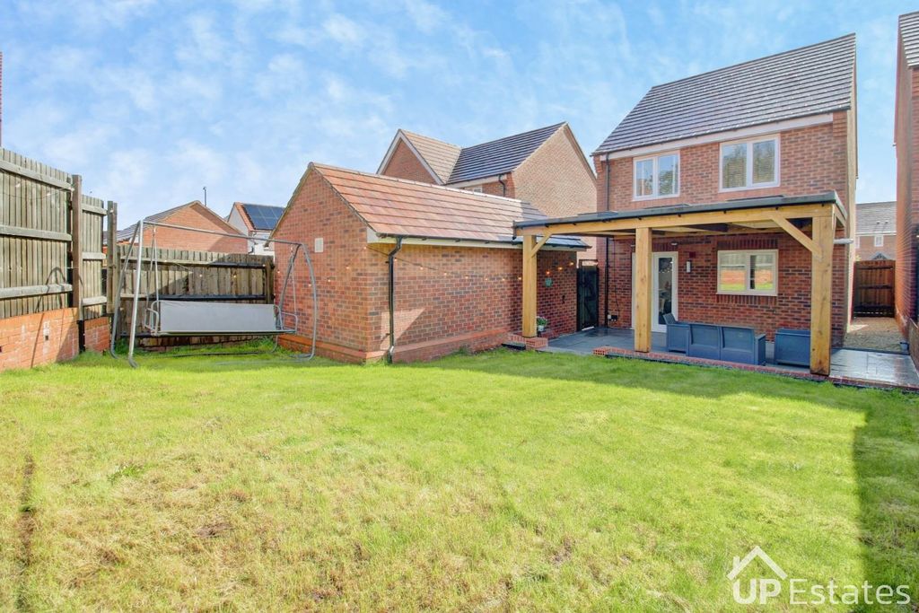 Property photo 2 of 22