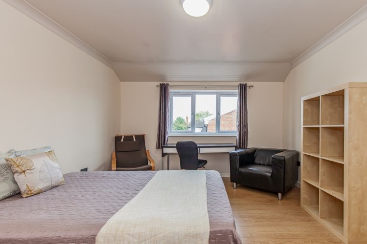 Property photo 2 of 7 172067