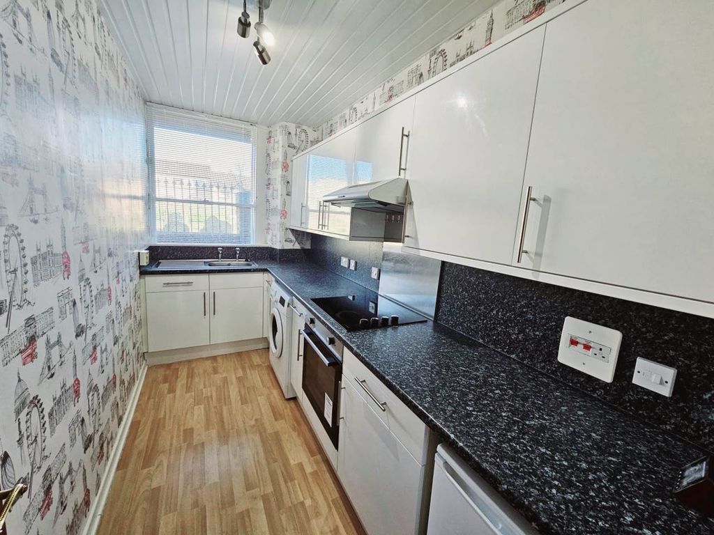 Property photo 2 of 9 Whatsapp Image 2025-04-03 At 15