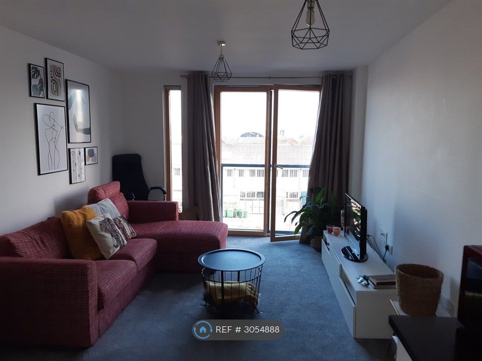 Property photo 2 of 8 Open Plan Lounge