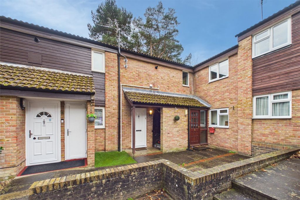 Property photo 1 of 11 Picture No. 12