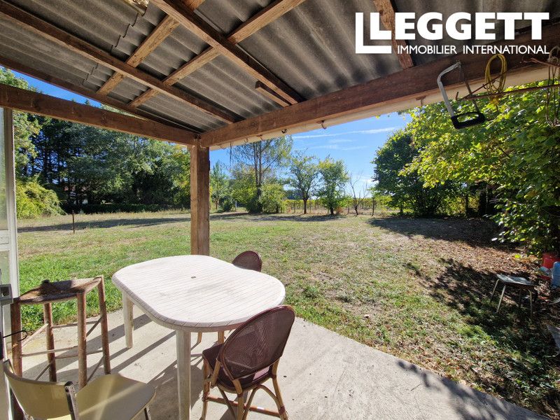 Property photo 2 of 10