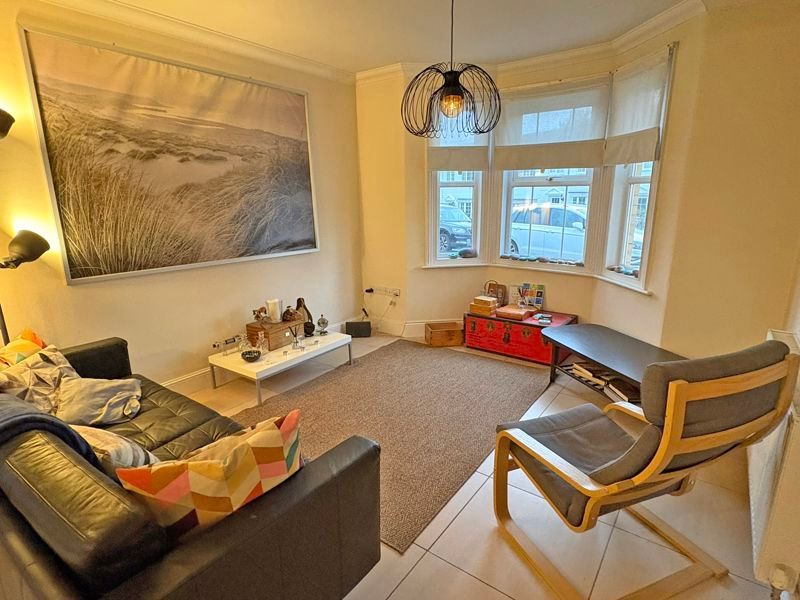 Property photo 2 of 7 Photo 1