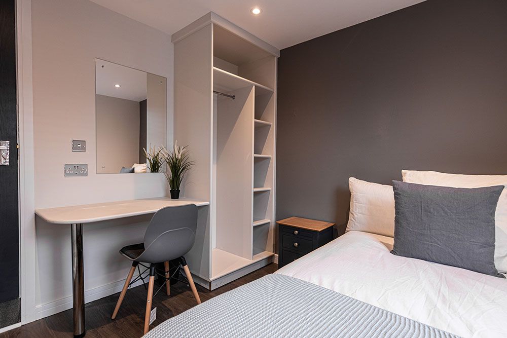 Property photo 3 of 14 Mr Bedroom 3