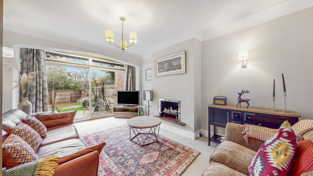 Property photo 3 of 15 4654534