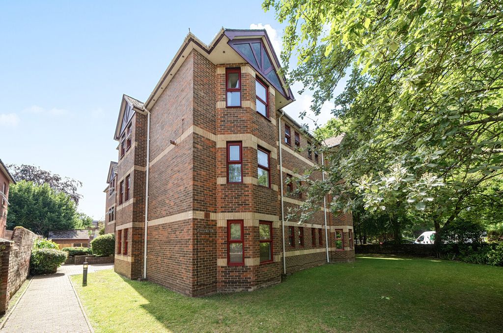 Property photo 1 of 12 1482665-1-6A3Aab5...