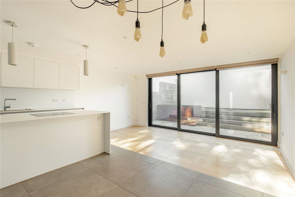 Property photo 2 of 14 Living Room