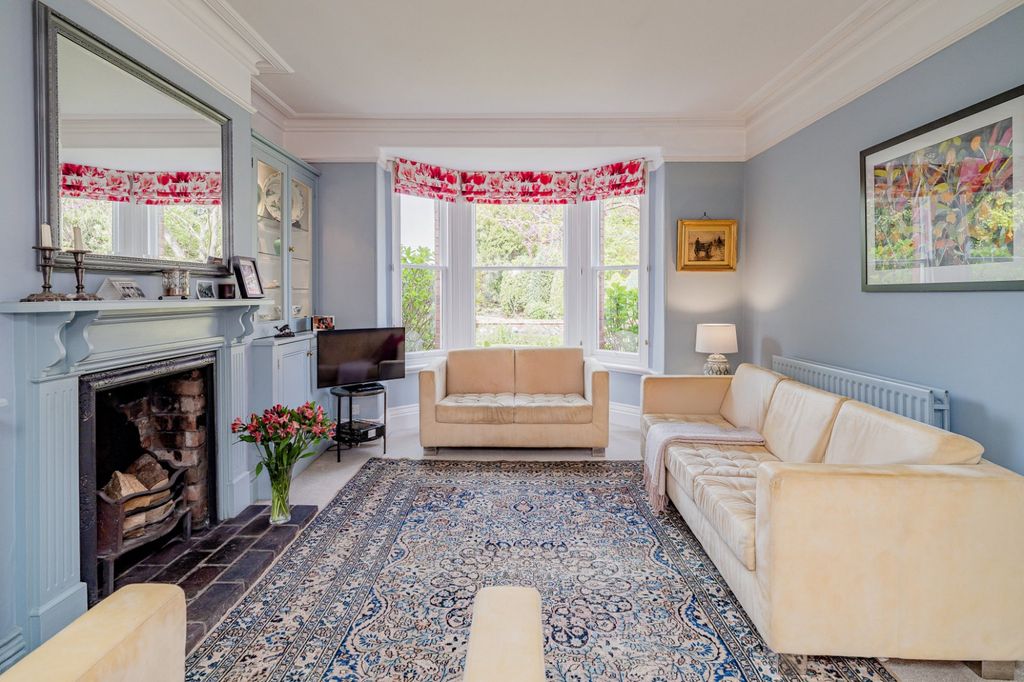 Property photo 3 of 19 Picture No. 09