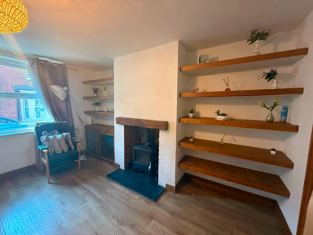 Property photo 2 of 14