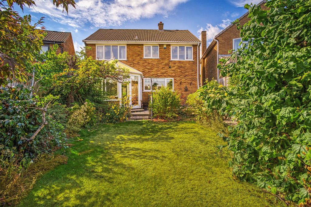 Property photo 2 of 14