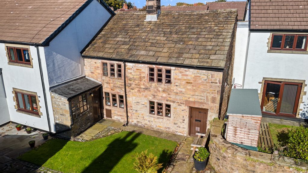 Property photo 1 of 29 3689992