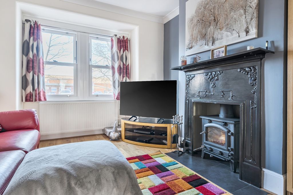 Property photo 3 of 23 1400401-13-696F838Fee7Aa