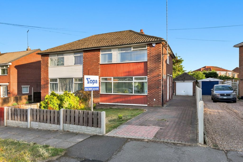Property photo 1 of 27 1000155259
