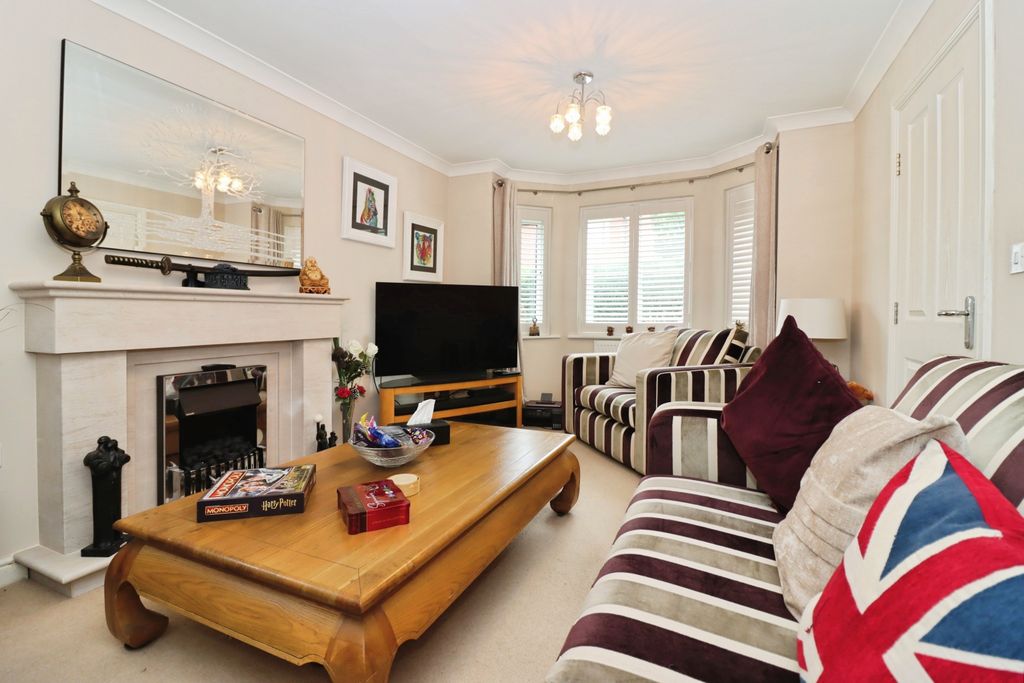 Property photo 3 of 15