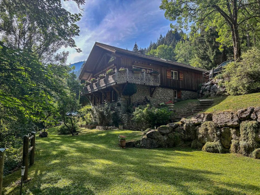 Property photo 1 of 36