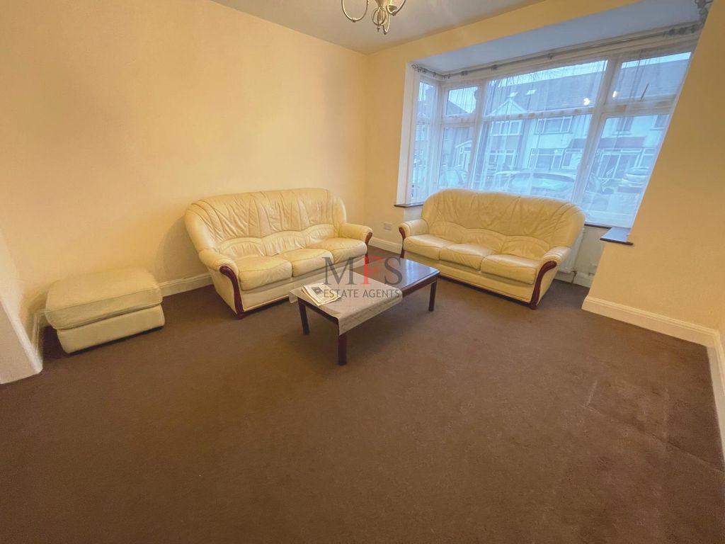 Property photo 2 of 23 Photo 7