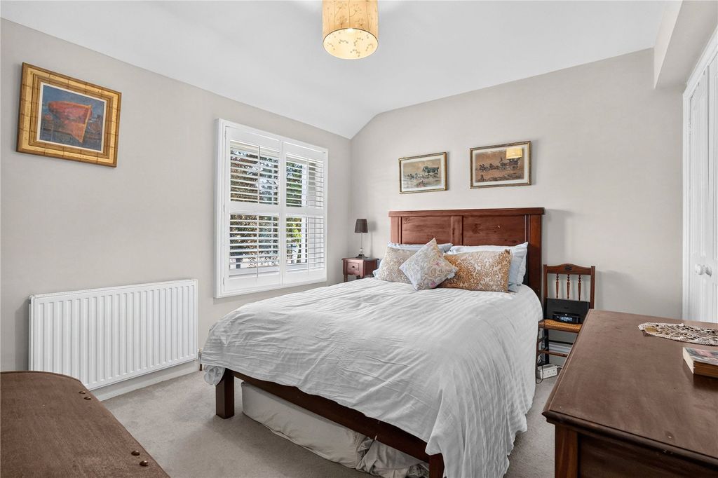 Property photo 2 of 16 Picture No. 25