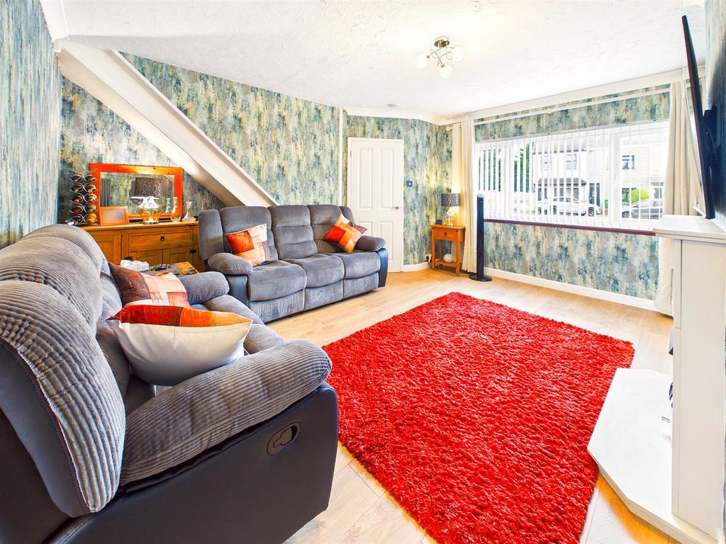 Property photo 2 of 36 Cam01766G0-Pr0696-Still019.Jpg