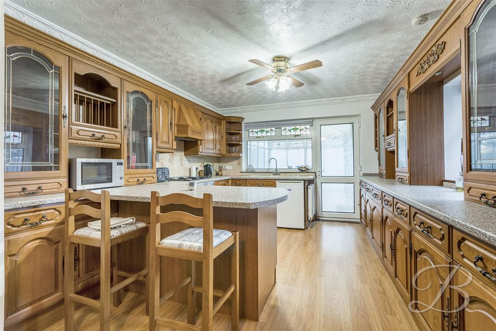 Property photo 2 of 23 Ccltd-23.Jpg