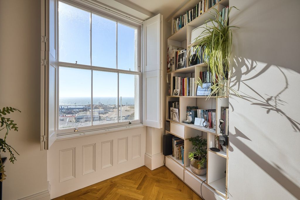 Additional image 7 of 3 bed flat for sale18 Royal Crescent St. Augustines Road, Ramsgate CT11