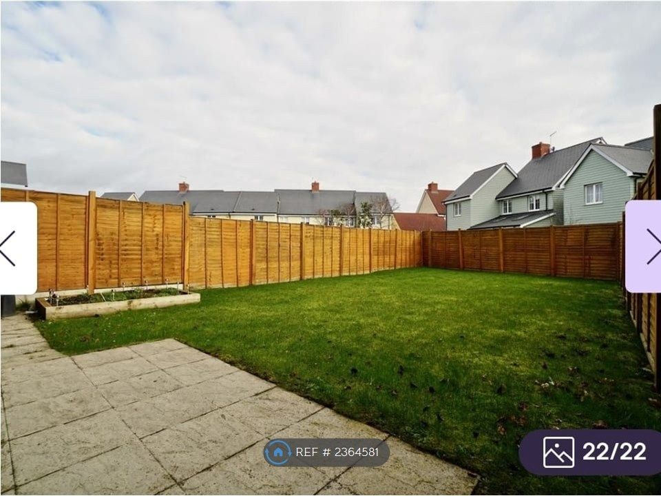 Property photo 2 of 35