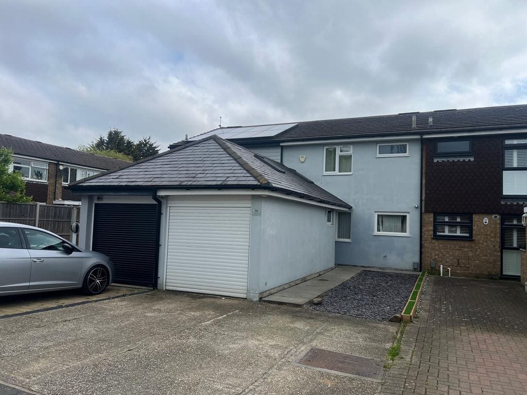 Property photo 1 of 19