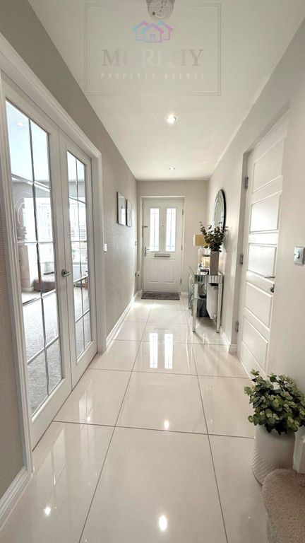 Property photo 3 of 34 Img-20250506-Wa0028