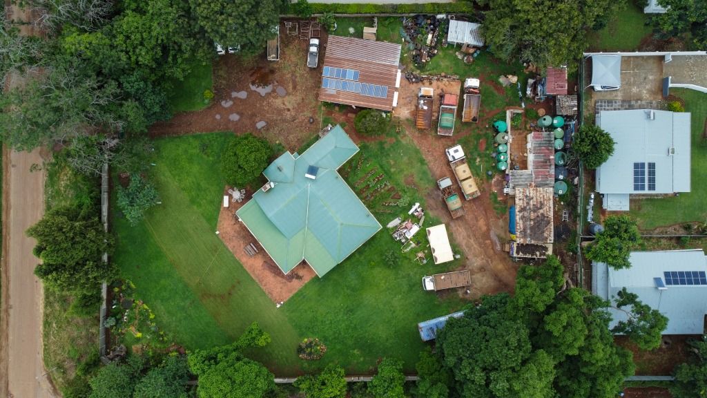 Property photo 2 of 20