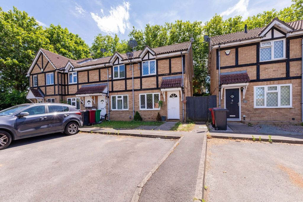 Property photo 1 of 11