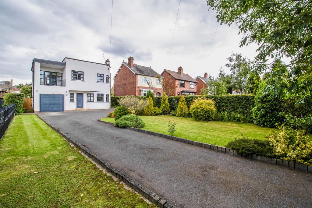 Property photo 1 of 25