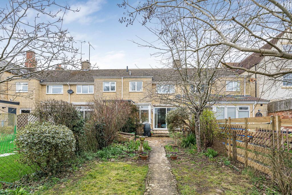 Property photo 2 of 16 Rear