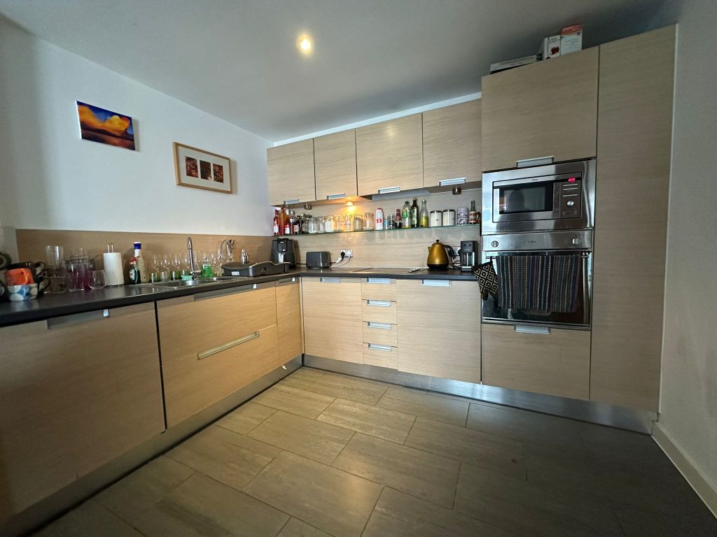 Property photo 2 of 12 Gallery