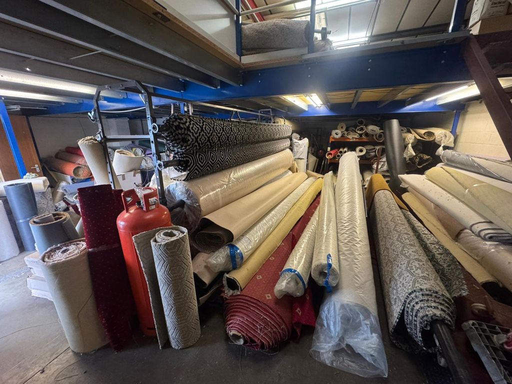 Property photo 3 of 5 Gallery