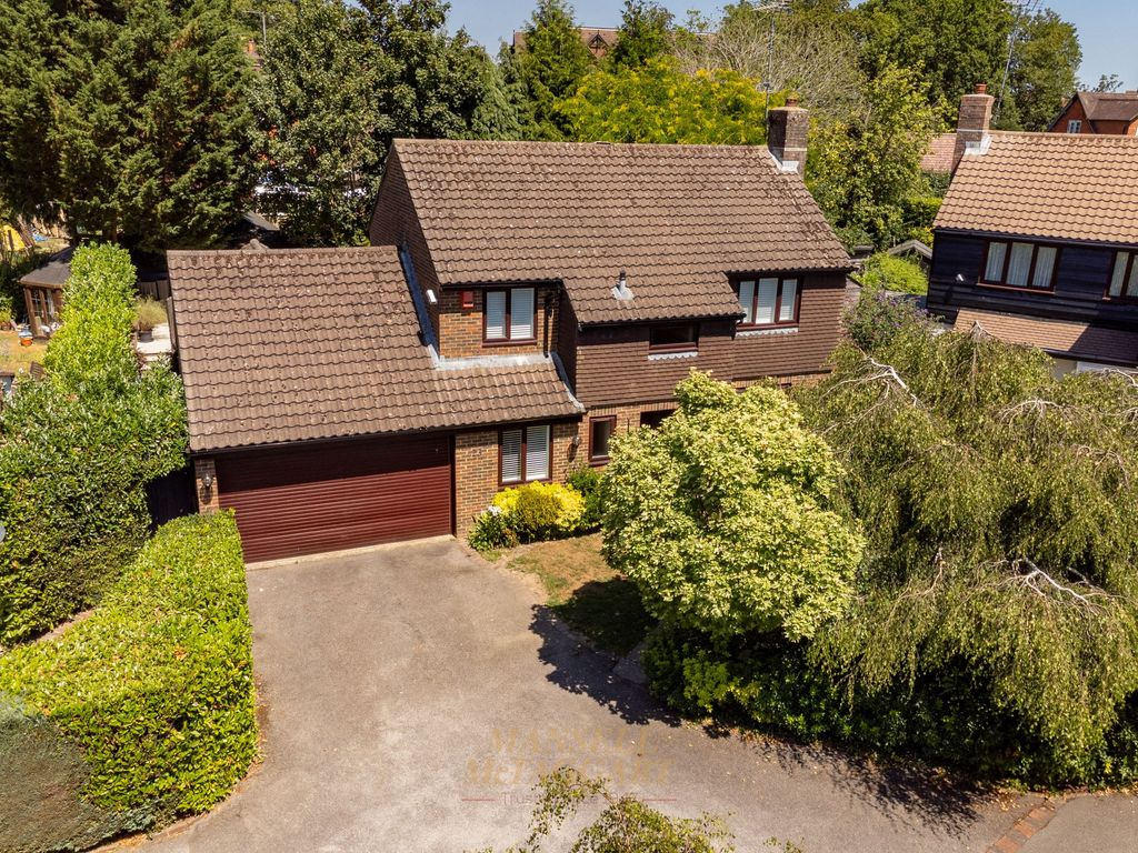 Property photo 1 of 37