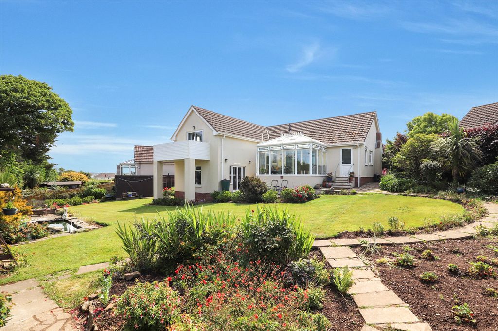 Property photo 1 of 35 Picture No. 33