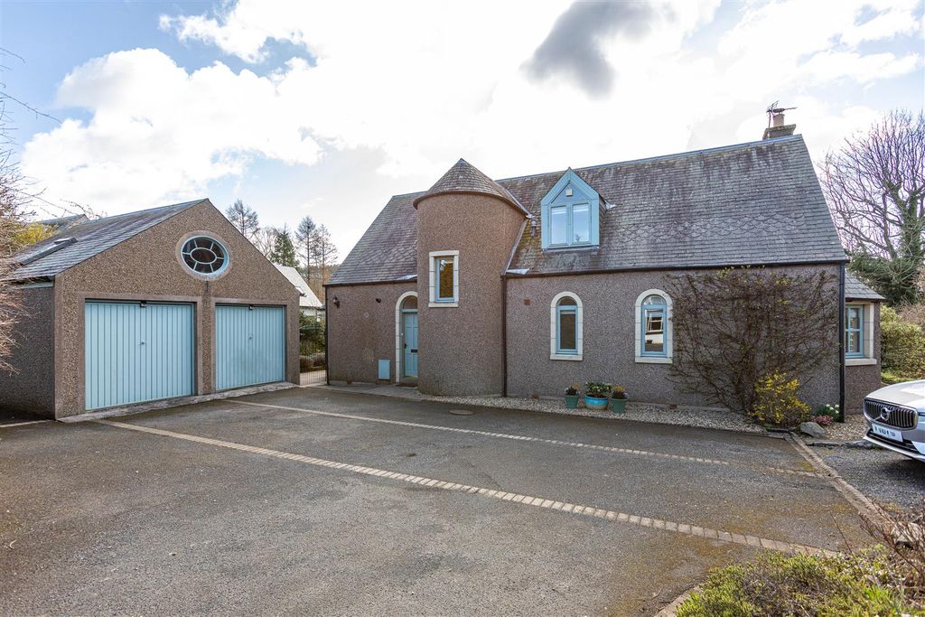 Property photo 2 of 40 Braside Redpath 80.Jpg