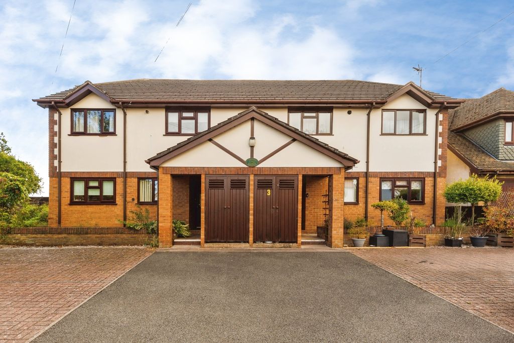 Property photo 1 of 10 External