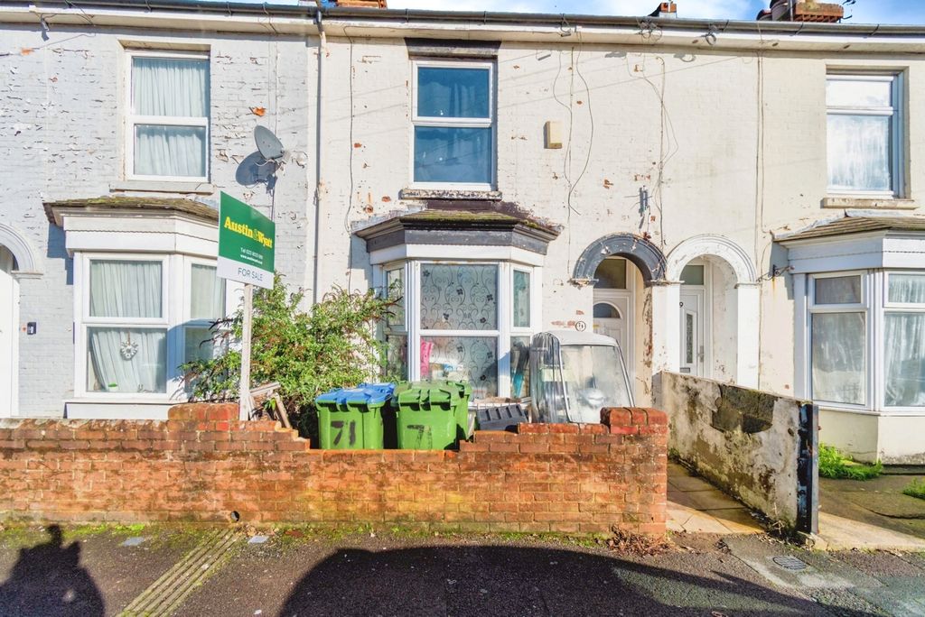 Property photo 1 of 11 Pbox-Img.Jpg