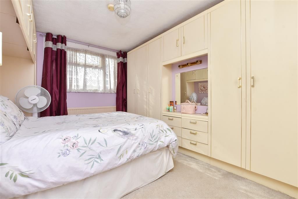 Property photo 3 of 19 Bedroom 1