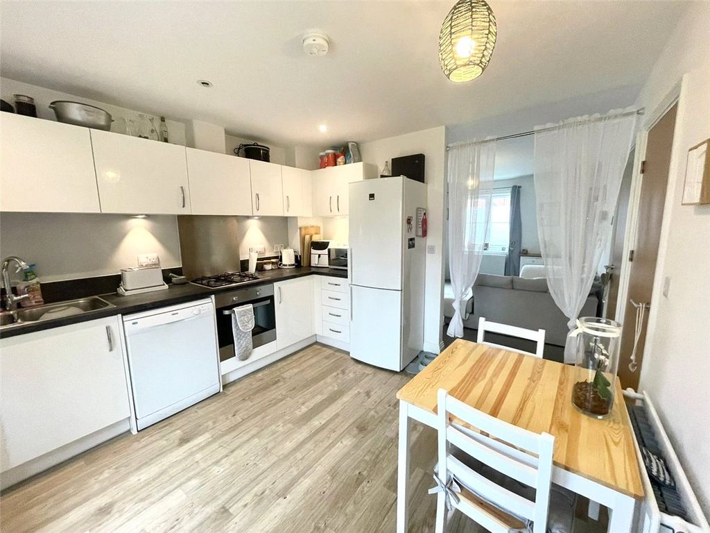 Property photo 2 of 11 Picture No. 02
